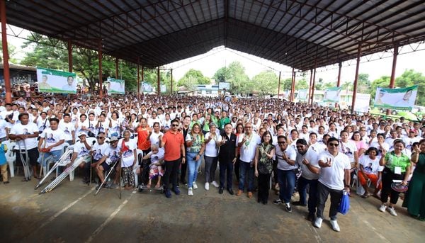 Go inspects health center sites in Negros Occ. town