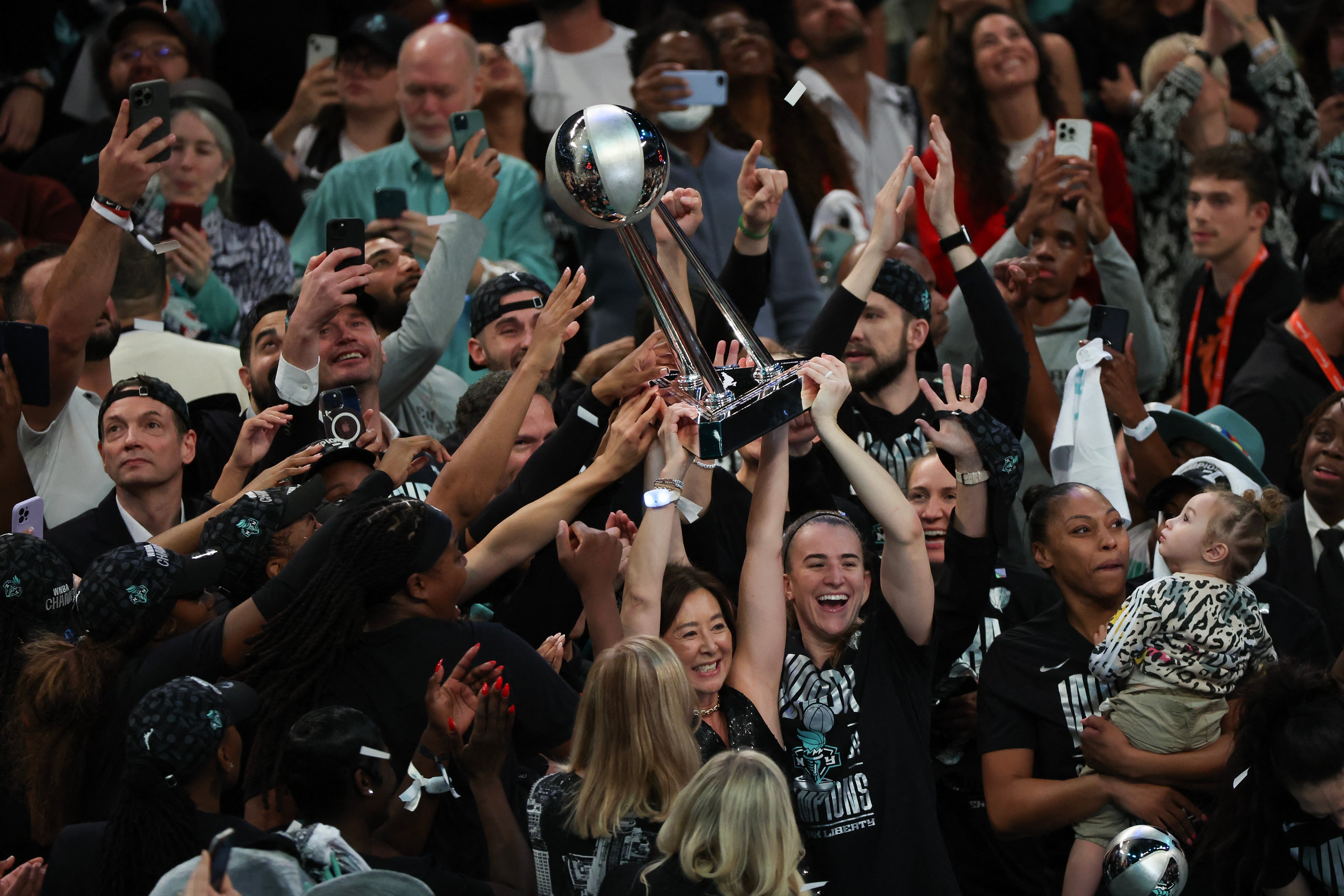 EMPIRE STATE OF MIND: Liberty pip Lynx in OT thriller, capture 1st WNBA title