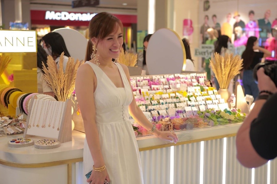 LOOK: Ms. Jo-Ann ‘Anne’ Emperdado-Macababat, the founder of namesake of accessories brand Malanne at the opening of their first physical store in SM City Clark in August 2022. | Photo courtesy of SM Investments