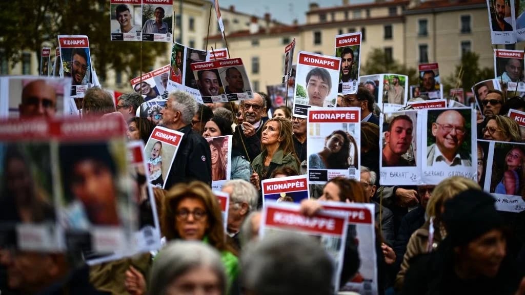 Wealthy Israelis offer rewards for release of Gaza hostages