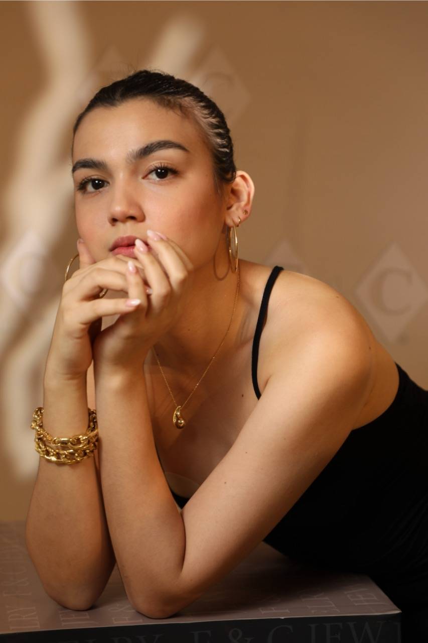 Haley Dizon