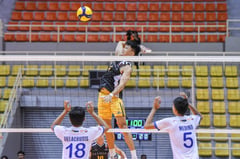 Team effort lifts Spin Doctors past Griffins