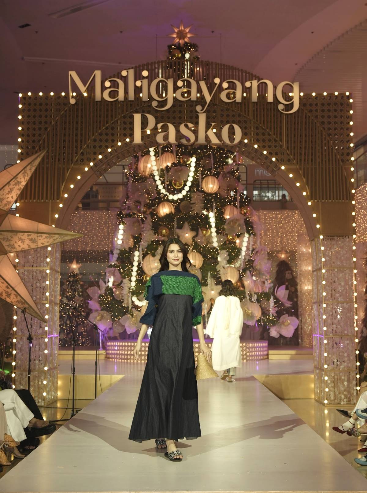 A fashion show by acclaimed designer Carl Jan Cruz at SM Aura’s Sinag at Saya Christmas launch.