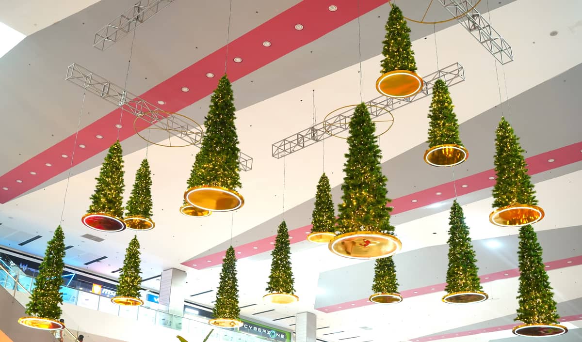 Admire the exquisite decorations and twinkling lights of SM Lanang’s Christmas Forest.