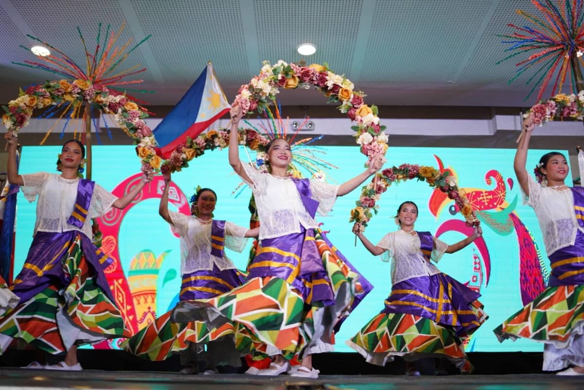 Photo courtesy of Senator Loren Legarda
