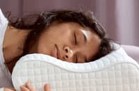 KLUBBSPORRE ergonomic pillow.