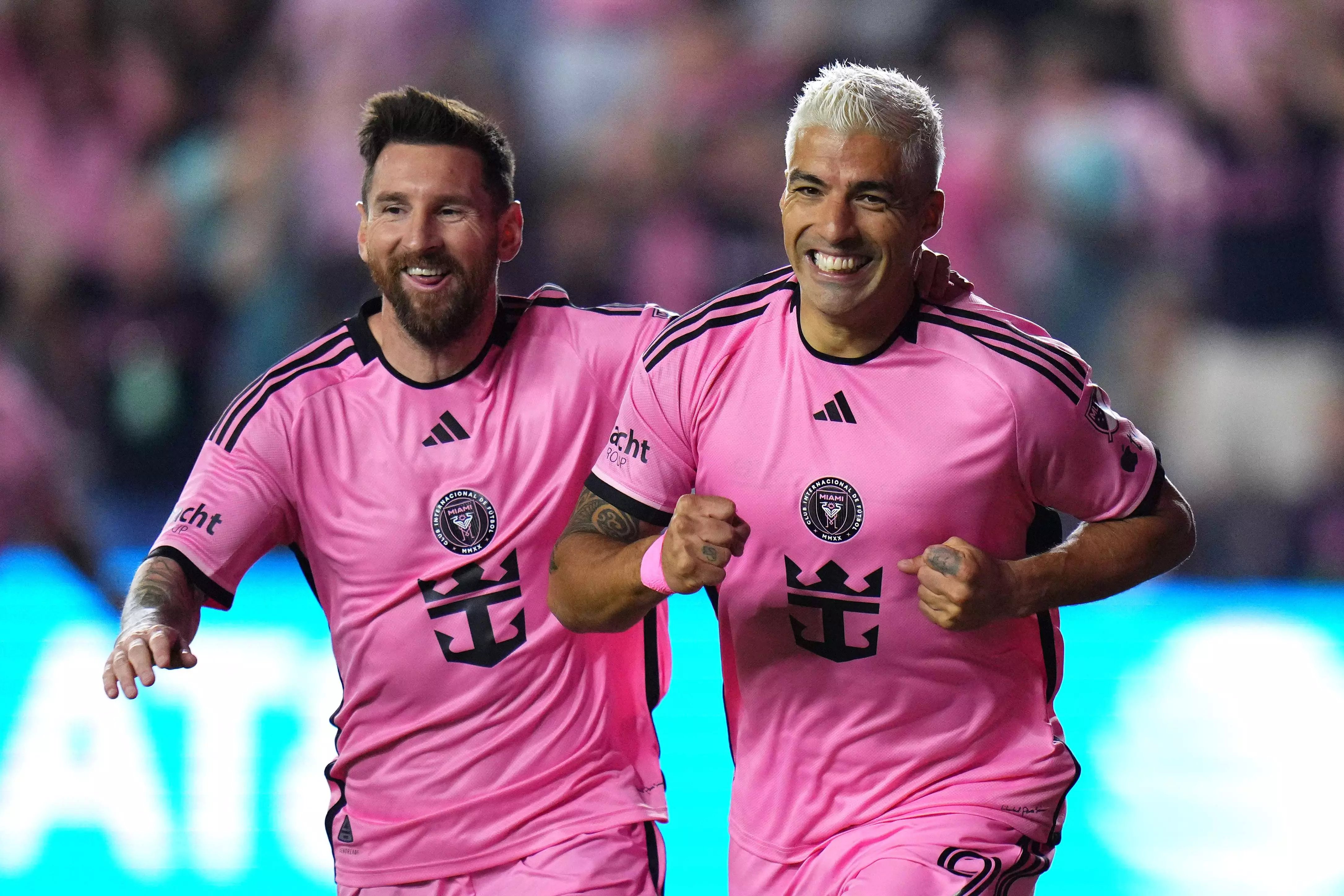 Suarez, Alba power Miami