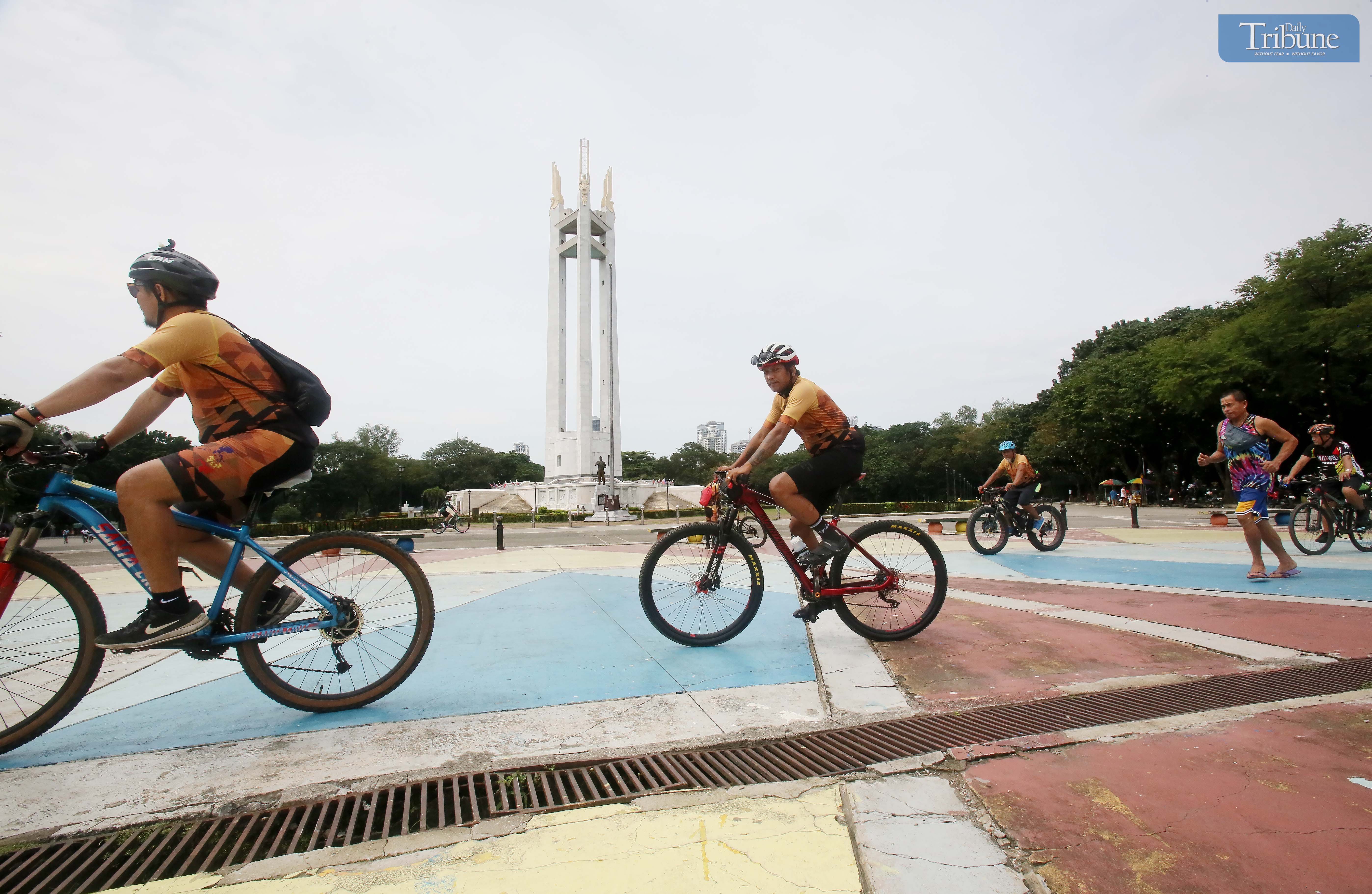 Sunday morning cycling in QC