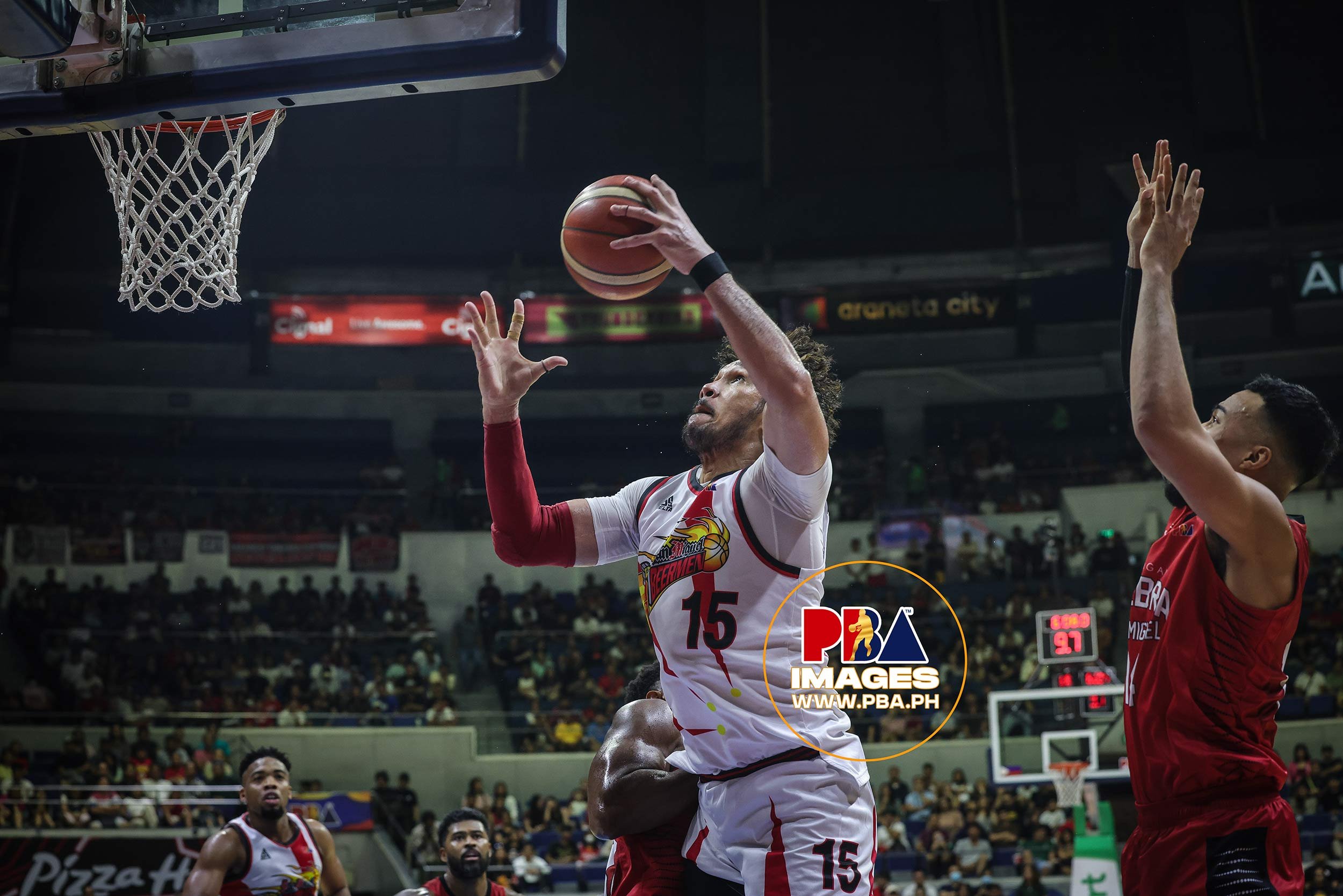 Fajardo heartbeat away from 11th BPC plum