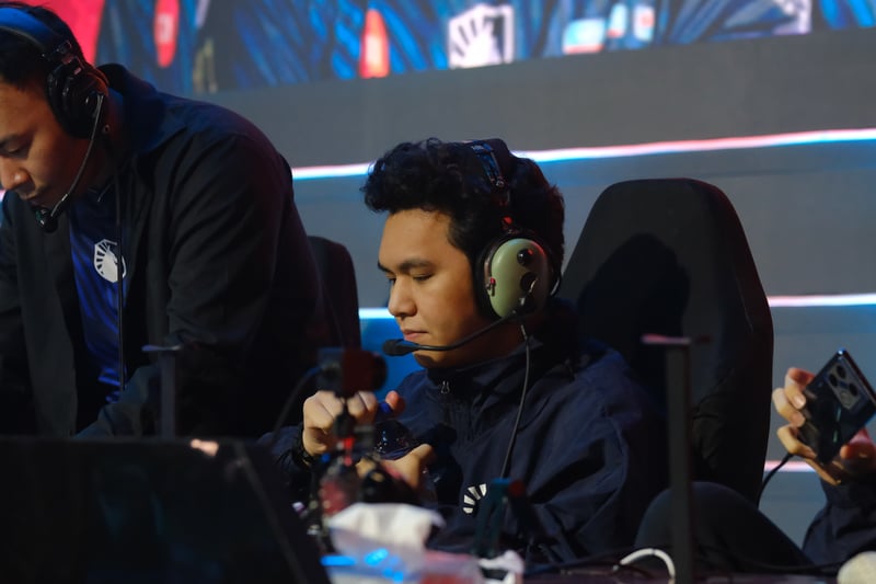 KarlTzy calls for roster shakeup in Team Liquid PH