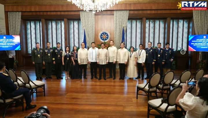 Marcos to Metrobank awardees: Be catalysts for change