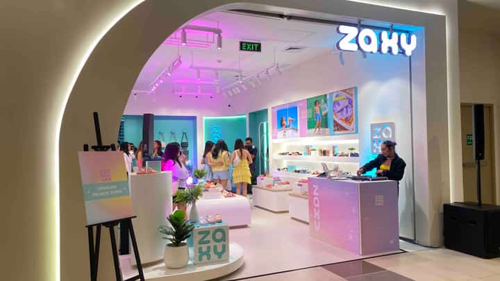 Zaxy Launch Party at Ayala Malls manila Bay