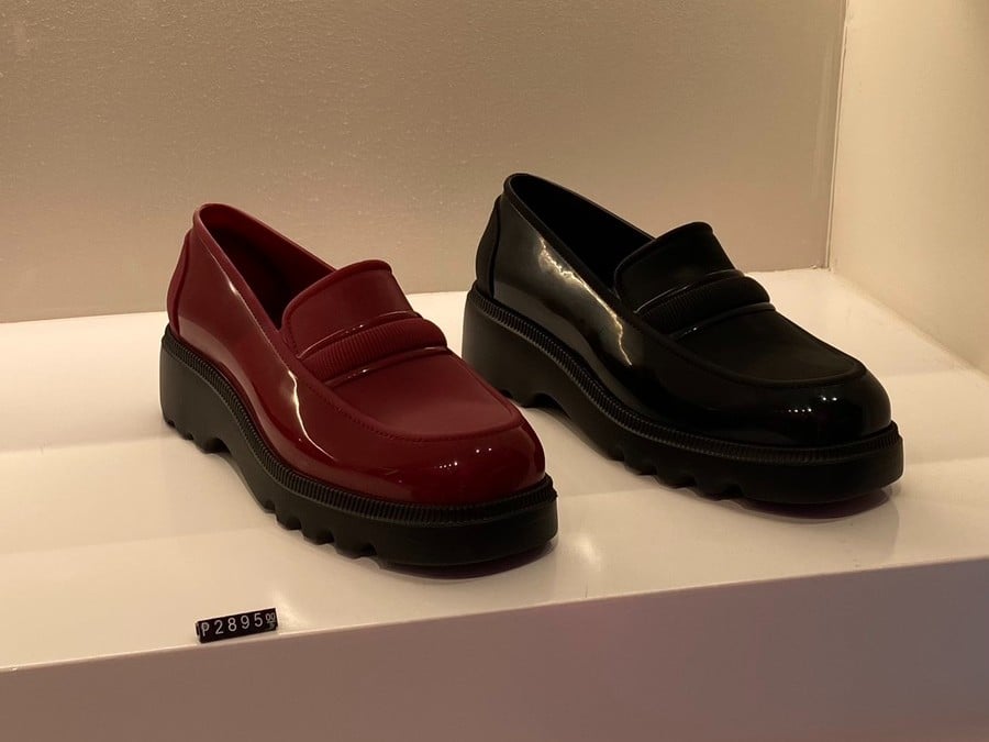 Zaxy Flow Loafer in Maroon and Black