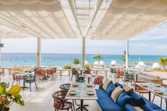 The great dining escape