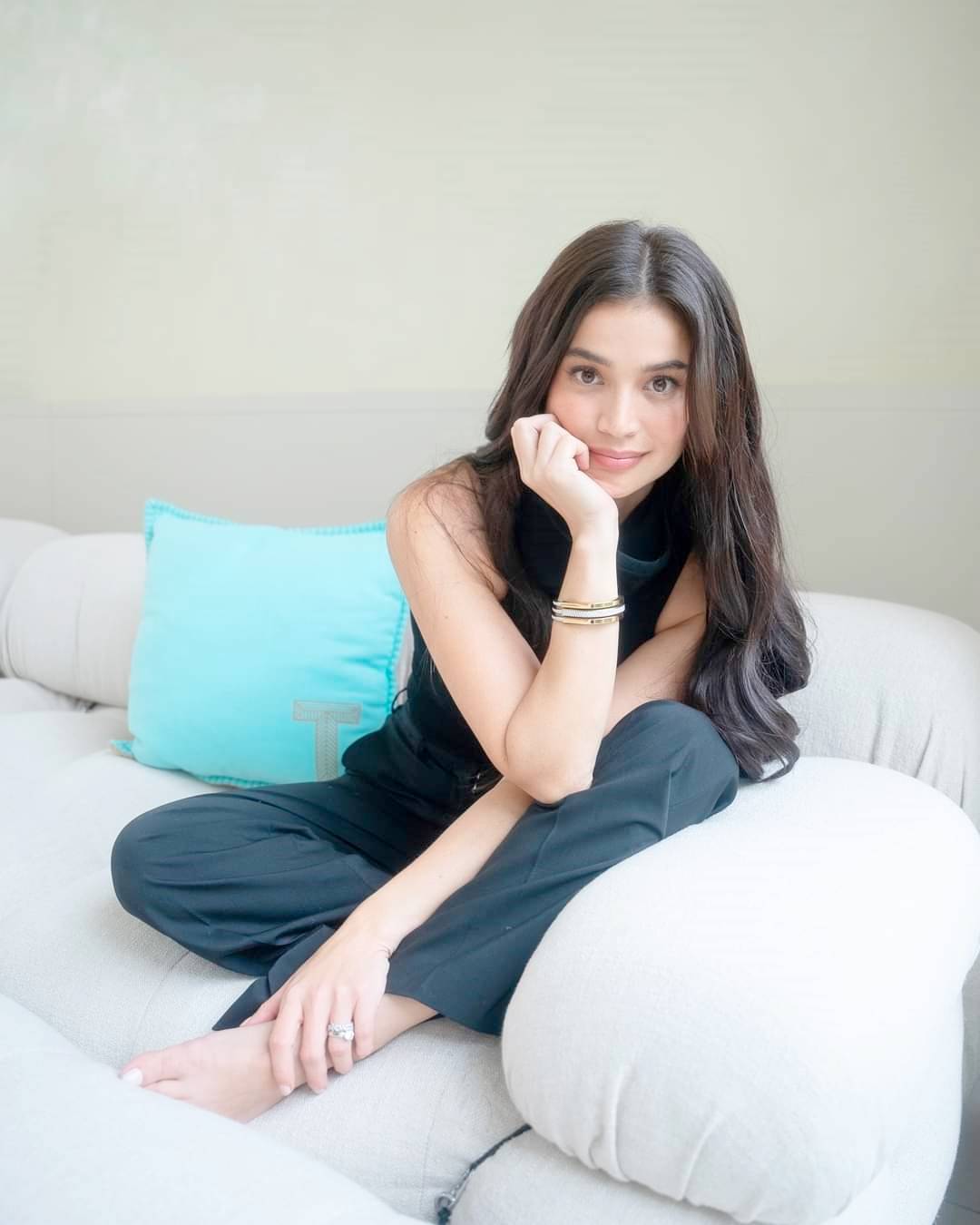Kinumusta ni Anne Curtis ang performance ng mga ahensya dahil sa laki ng budget ng mga ito.