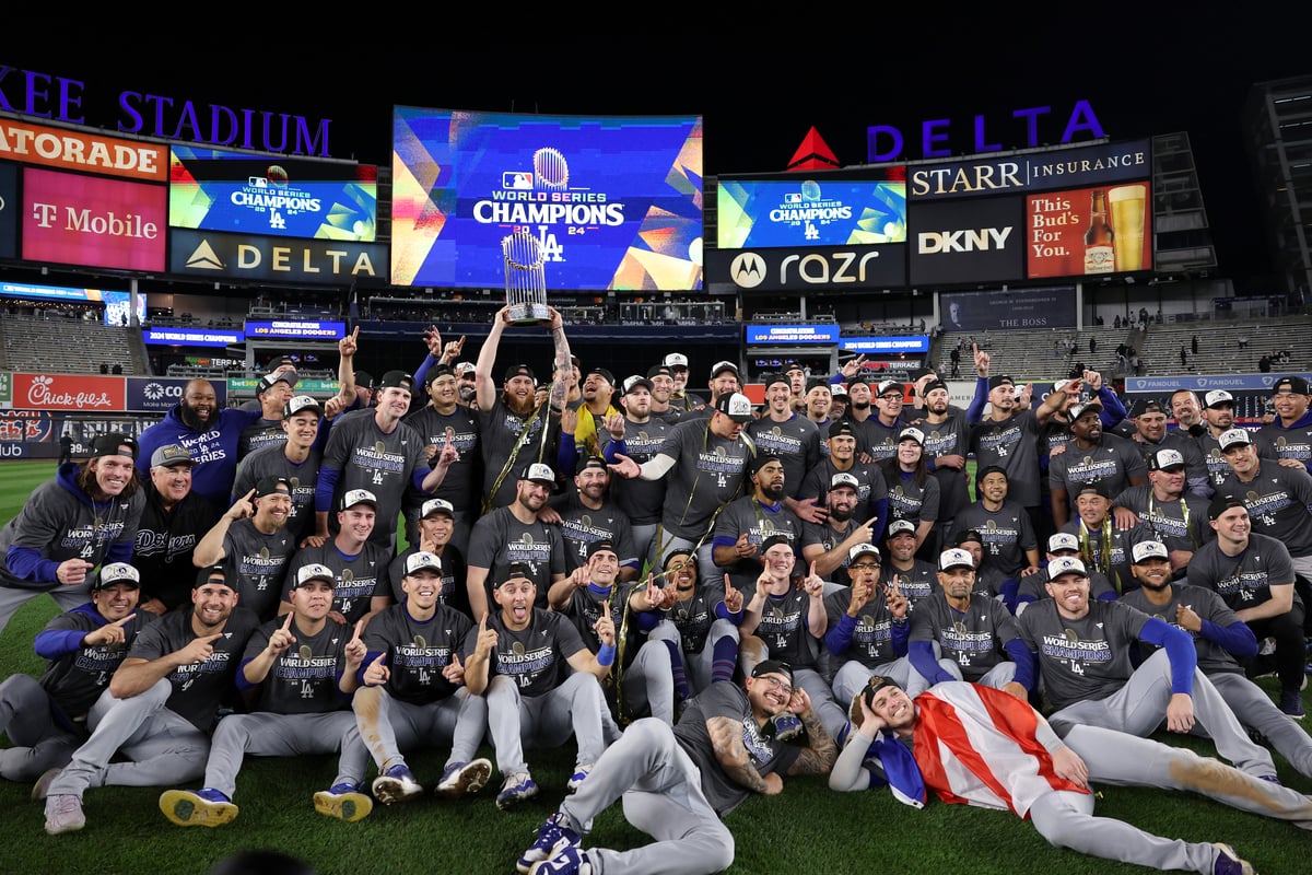 ON TOP OF THE WORLD: Dodgers rally past Yankees, conquer World Series