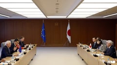 Japan, EU seal new defense pact