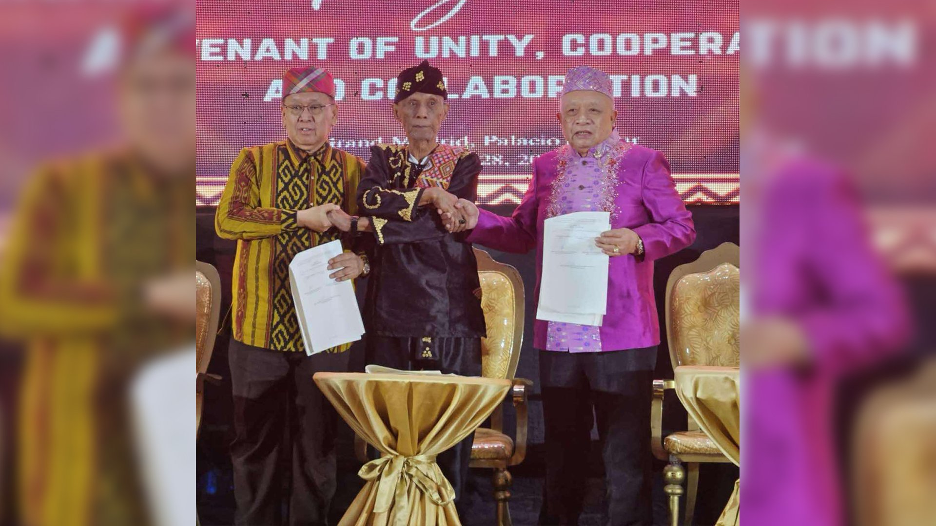 3 Sultans sign unity covenant 