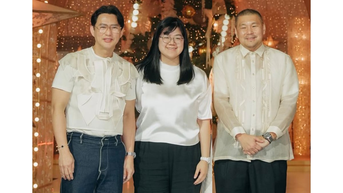SM Supermalls president Steven Tan, assistant vice president for Tenant Marketing and Special Events Hanna Carinna Sy and and executive vice president for Marketing Joaquin San Agustin.