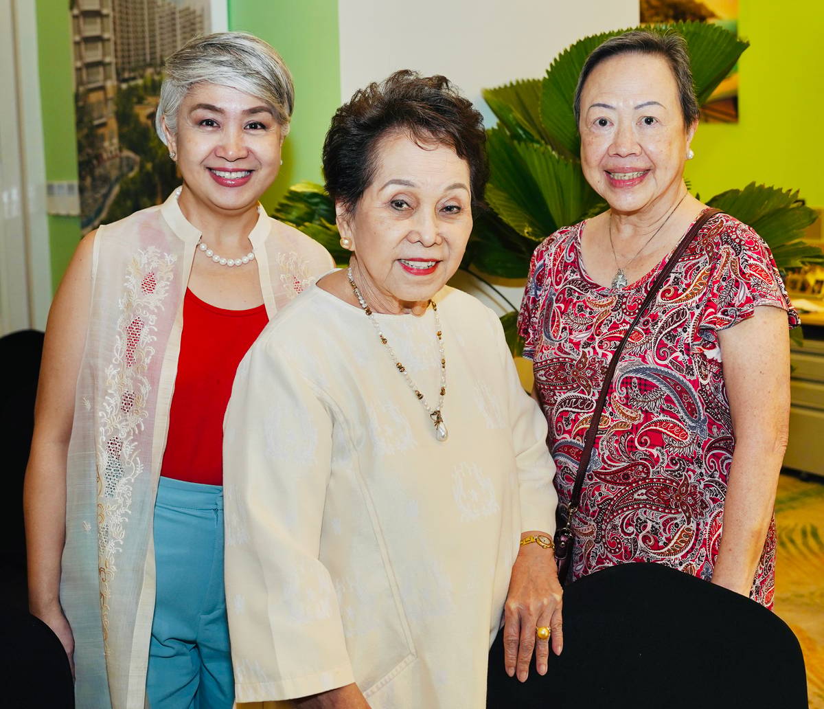 Marcy Kohchet-Chua, Erlinda Panlilio and Melanie de Leon.
