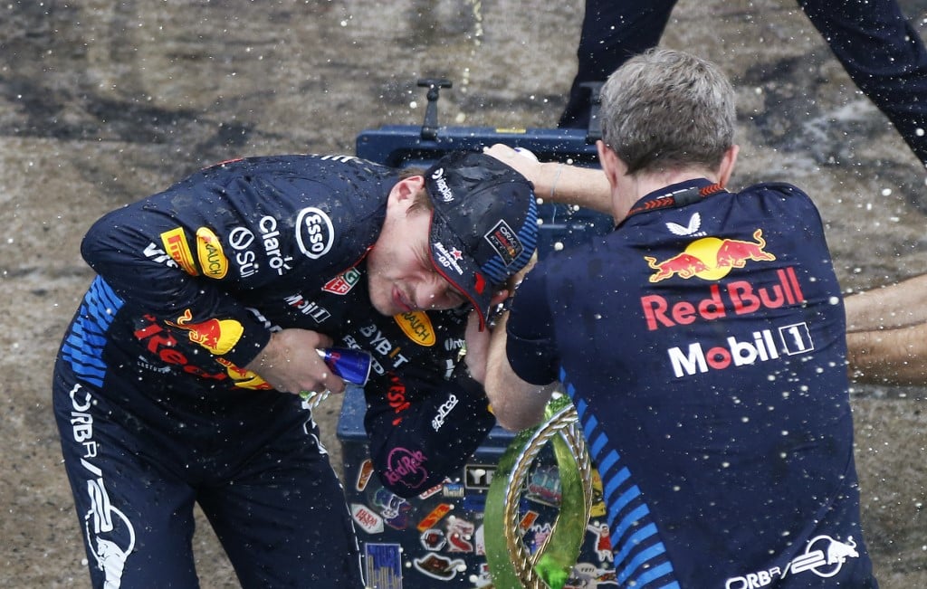 Verstappen wins chaotic Brazilian Grand Prix, Norris sixth