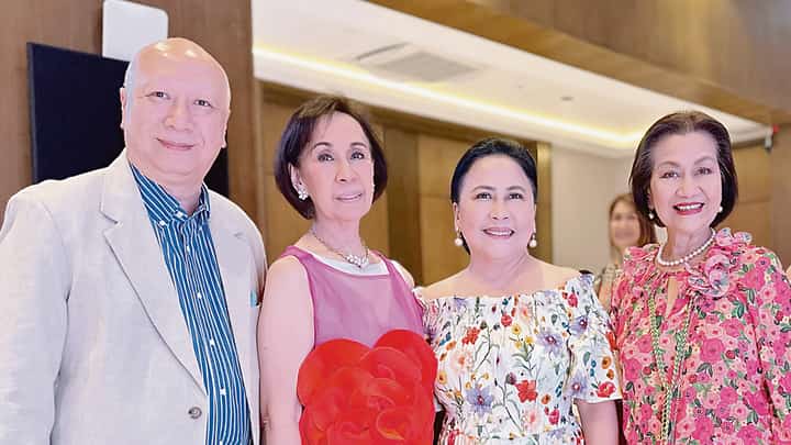 Discovery Samal general manager Stanley Lao, Mary Ann Montemayor, Doris Tagle-Villareal and Lilian Robillo.