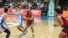 INCREDIBLE HOLT: Defensive effort lifts Kings past Tropang Giga
