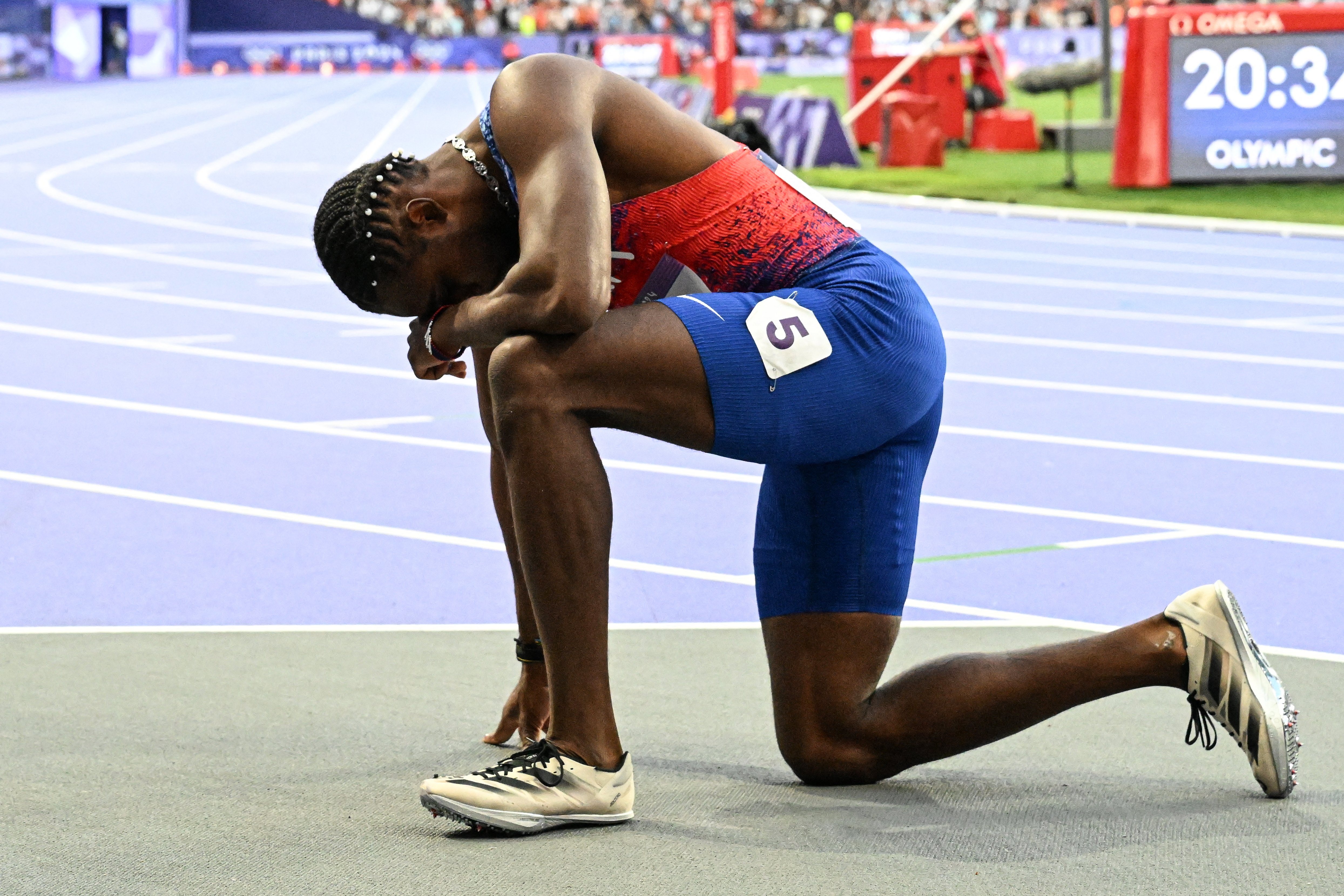 Lyles misses Athlete of the Year award