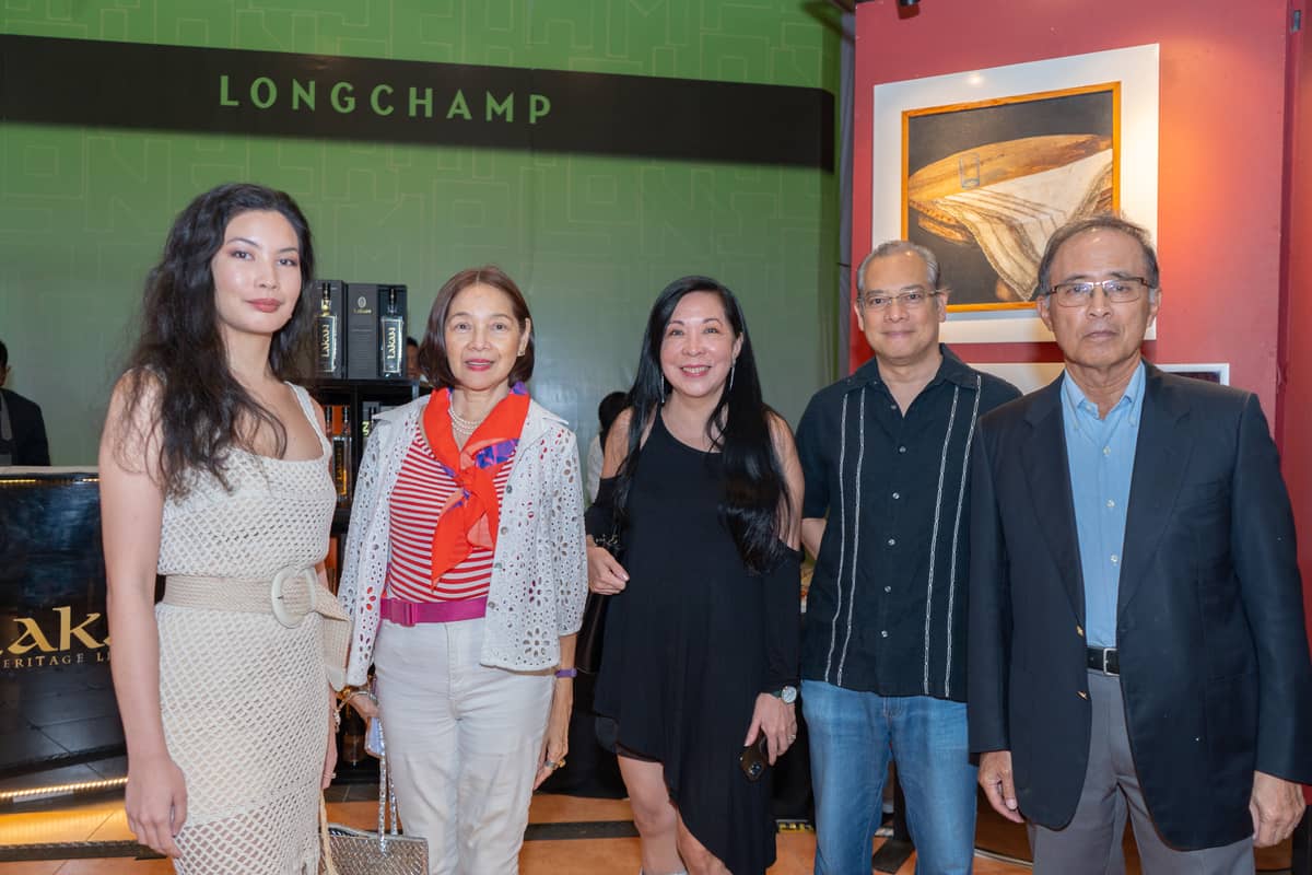 Hannah Barrera, Marivic Rufino, Vicky Veloso Barrera, Antonio Barrera and JV Velasquez.