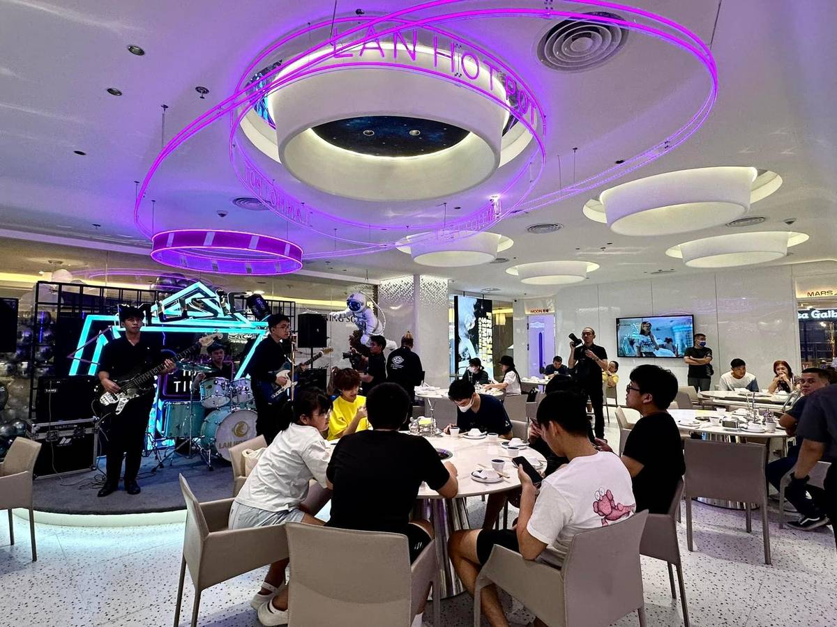 Photograph courtesy of LAN HOT POT