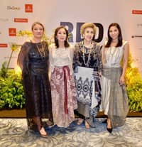 Artefino Ladies Susie Quiros, Cedie Lopez Vargas, Maritess Pineda (in Jorel Espina), and Marimel Francisco at the Red Charity Gala