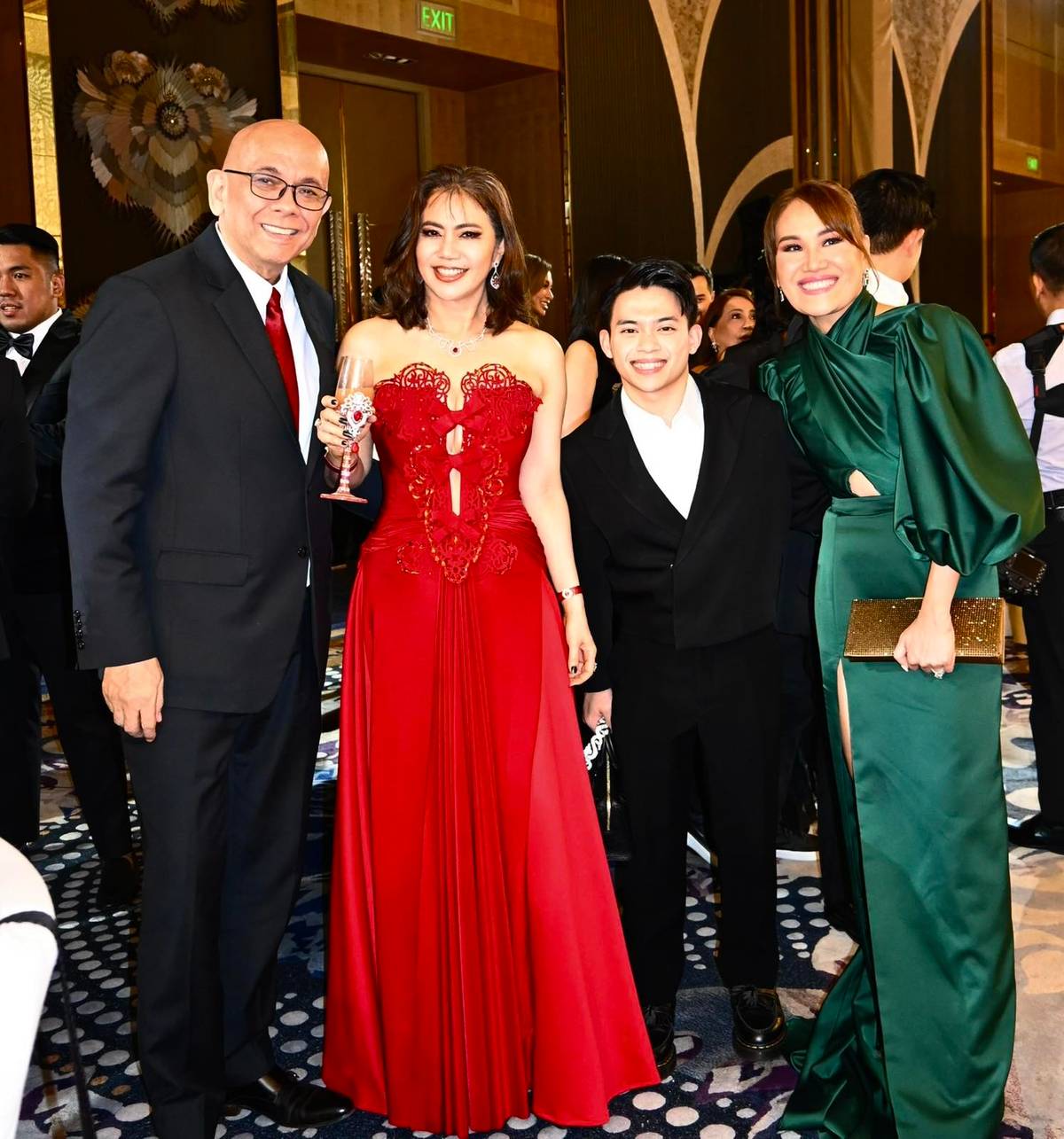 Roberto “Bobby” Alvarez, the Columnist, Olympic Champion, Carlo Yulo and Dr. Aivee Teo.
