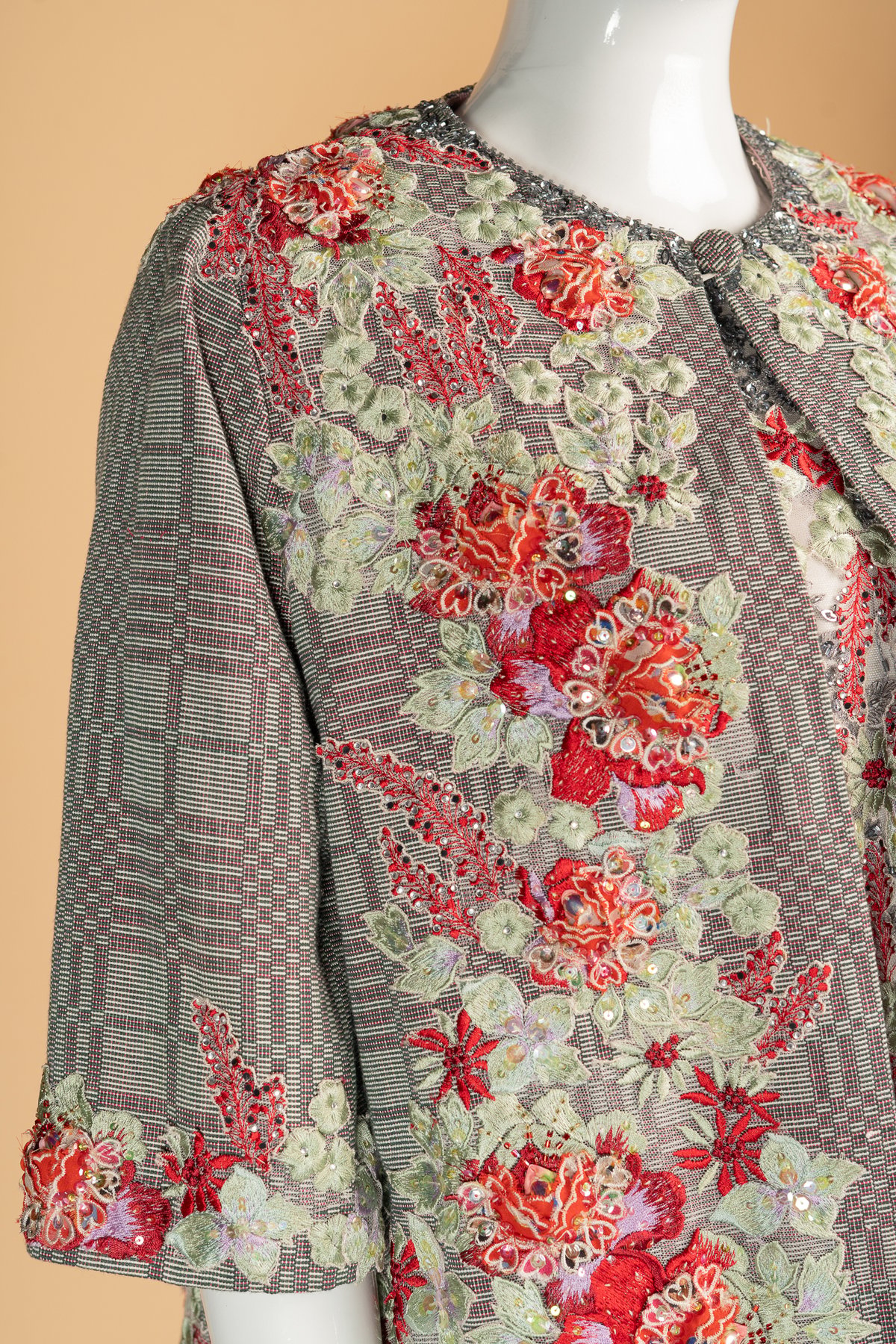 East meets west in this Inabel jacket with French lace by Patis Tesoro..