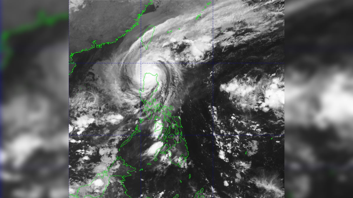 Bagyong ‘Marce’ humampas sa hilagang Luzon, libu-libo ang lumikas