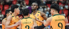 FEU, La Salle eye streak extensions