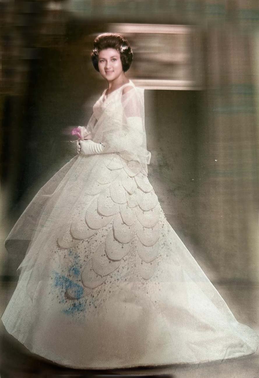 Debutante gown by Ramon Valera.