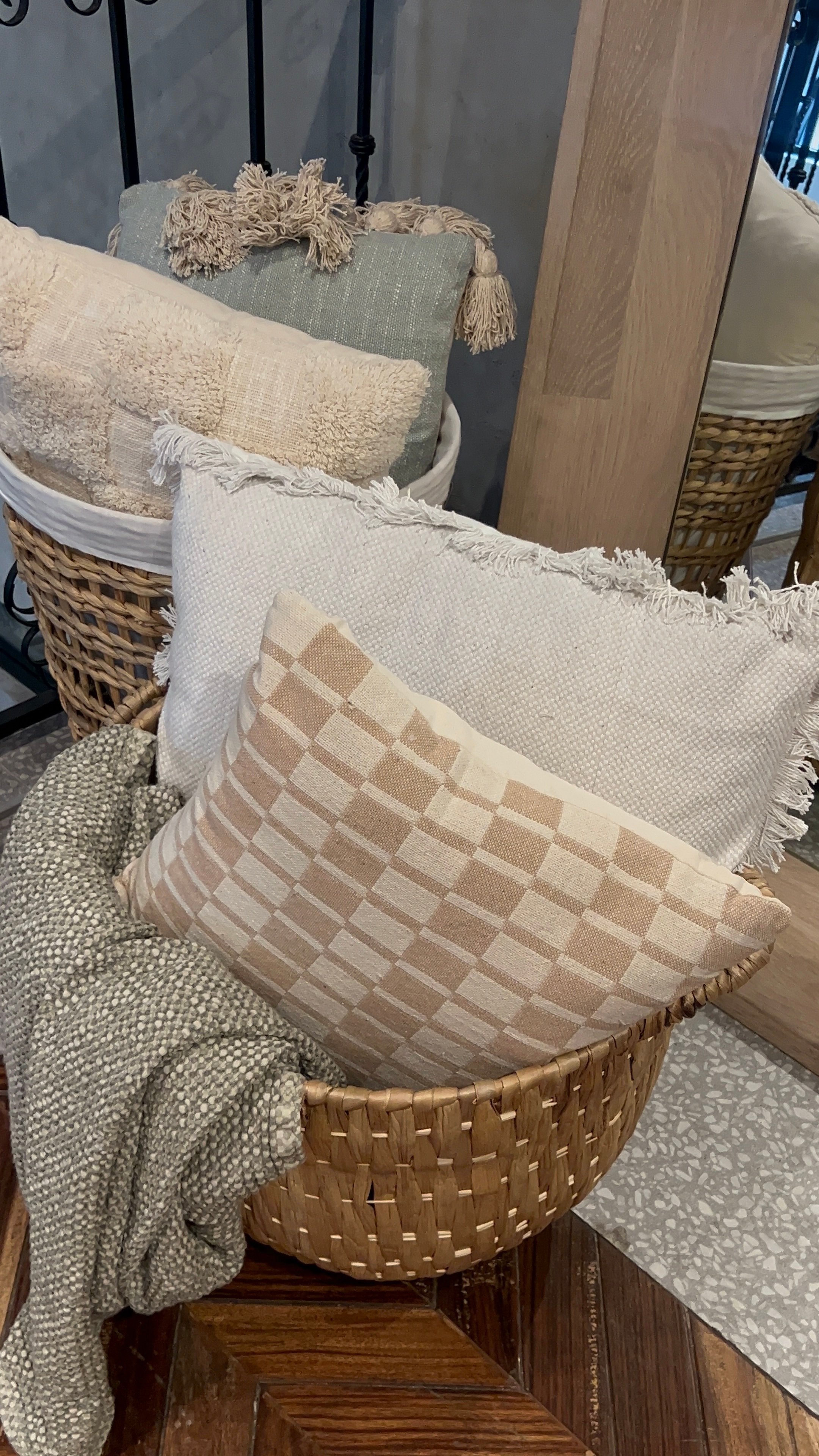 Throw pillows.