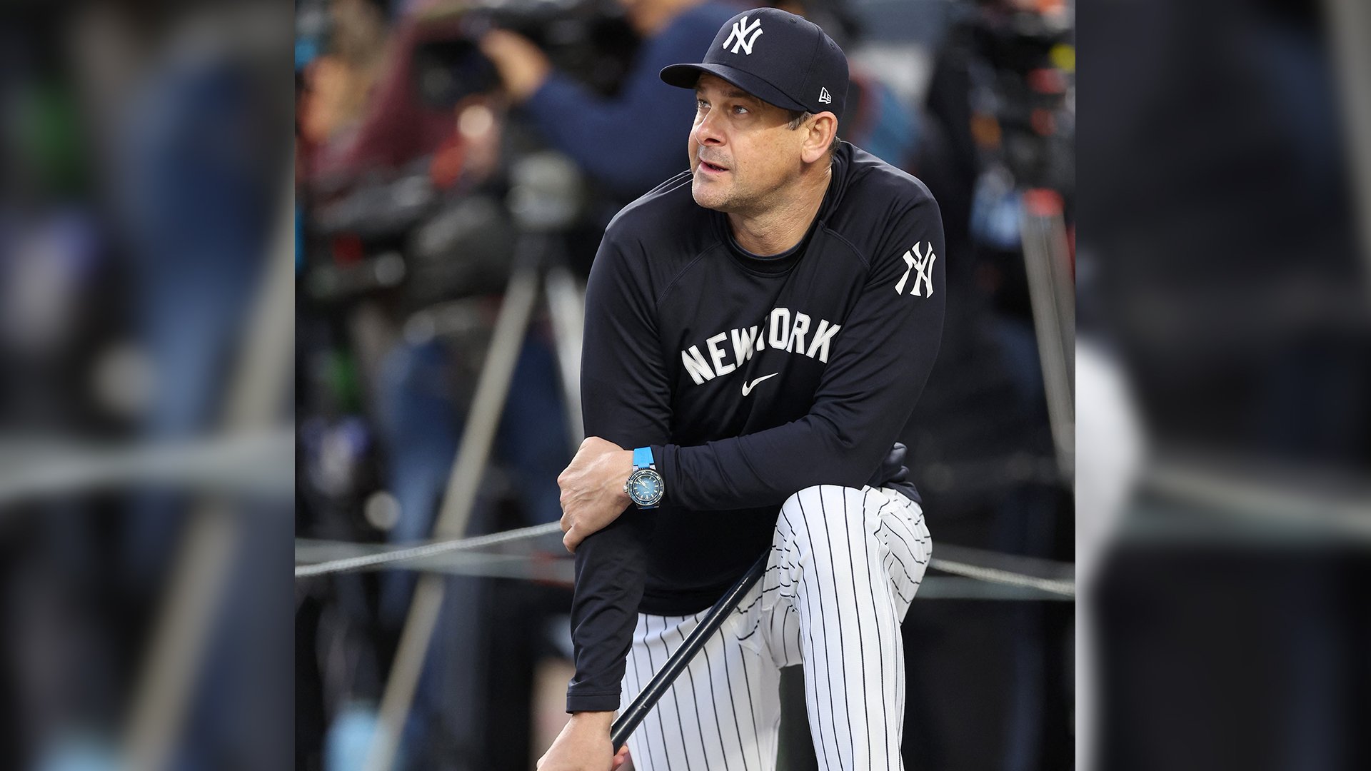 Yankees keep Boone as manager