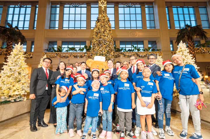The spirit of Christmas at the Pen