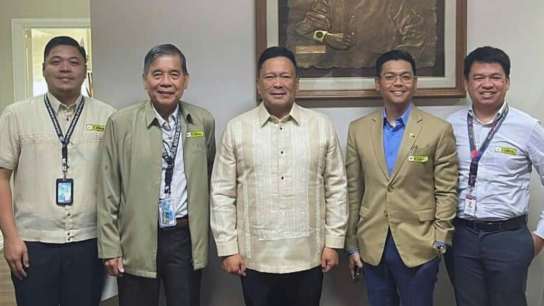 CAAP meets with Senator JV to discuss strengthening PH aviation