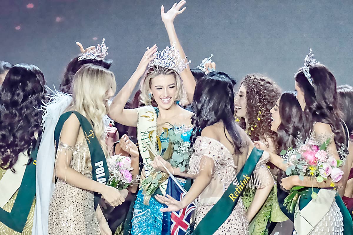 Australia now joins Brazil, the Philippines, Puerto Rico, Venezuela and the USA as the elite countries that have won all Big Four pageants.