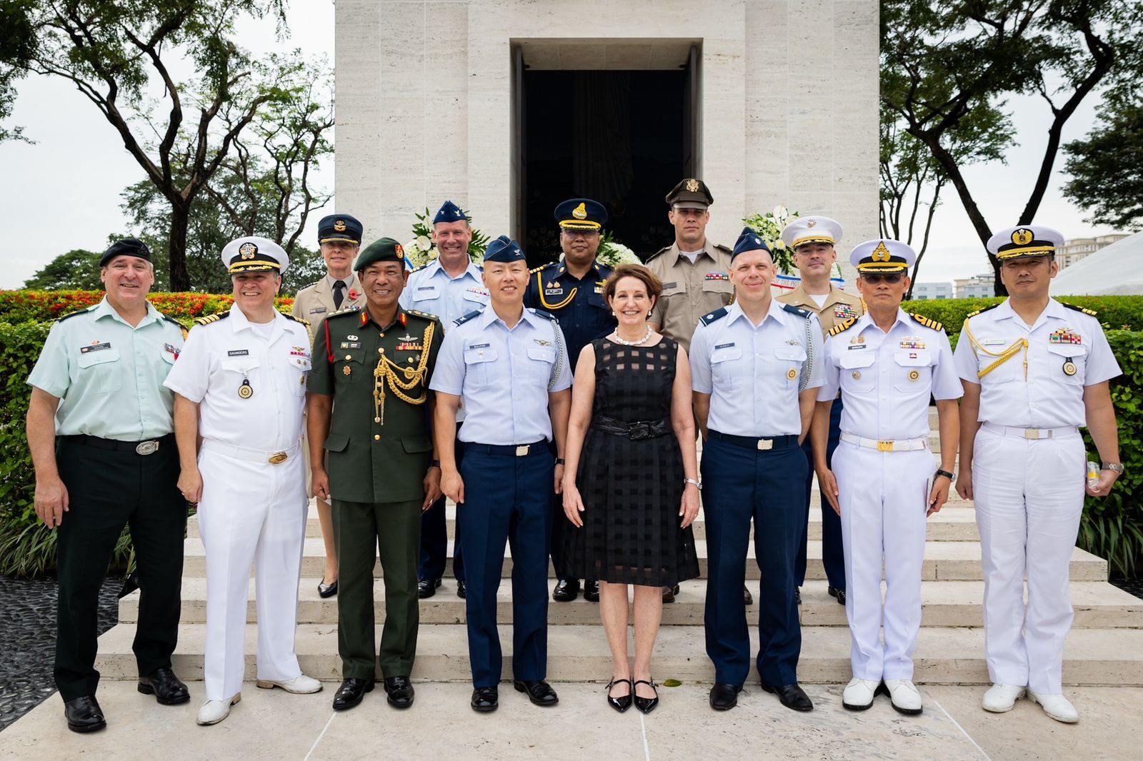 US Embassy honors Filipino and American military on Veterans Day