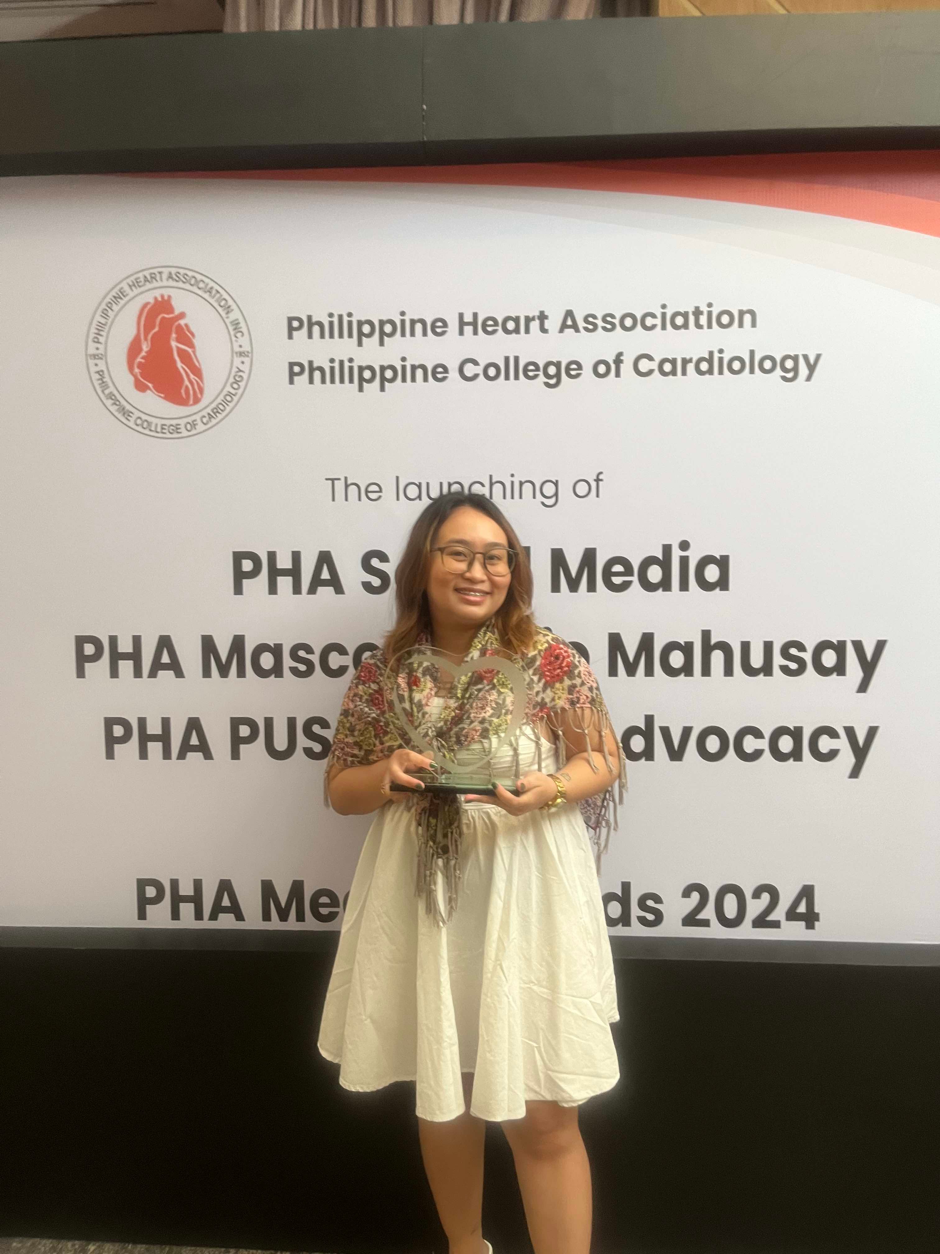 DAILY TRIBUNE Health beat reporter Gabriela Baron at 2024 PHA Media Awards