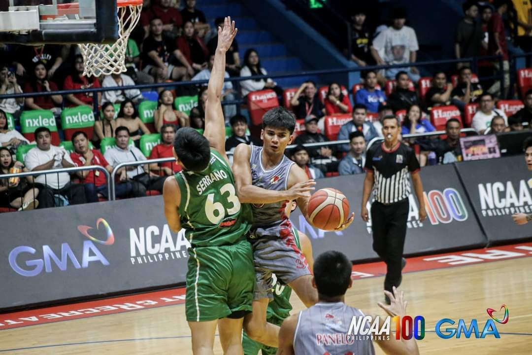 STUMBLING BLOCK: Pirates find Blazers guarding entrance to Final Four