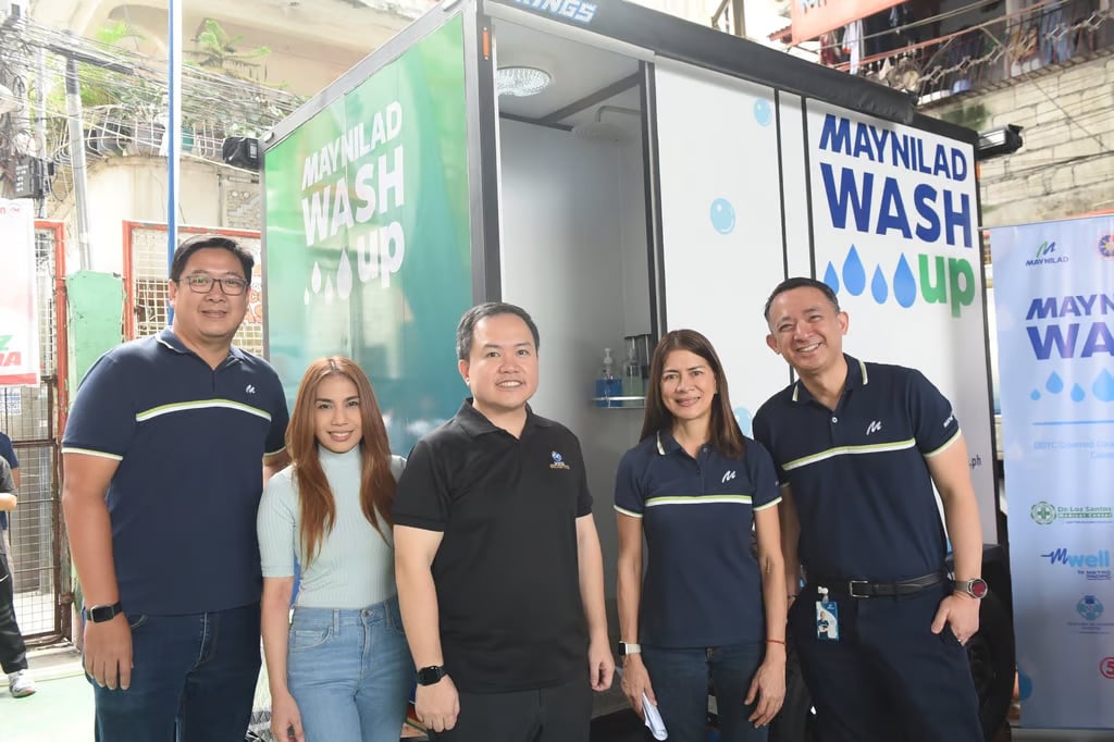 (FROM LEFT) Maynilad Government and Community Partnerships Head Emil Carlo Comsti, Metropolitan Waterworks and Sewerage System – Regulatory Office (MWSS-RO) Public Information Department Manager Joan Antonio, MWSS-RO Chief Regulator Patrick Ty, Maynilad Corporate Affairs and Communication Head Marie Antonette H. De Ocampo, and Maynilad COO Randolph T. Estrellado