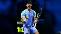 Alcaraz off to flying start