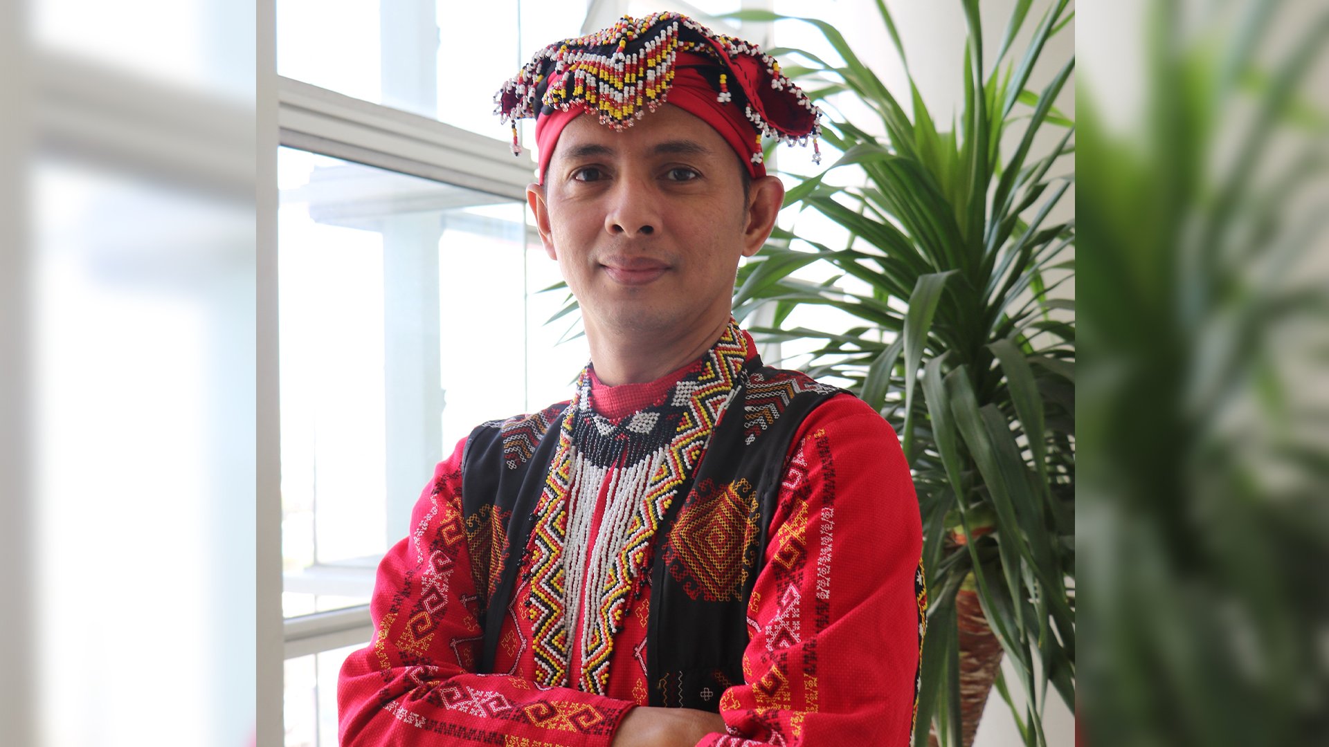 Free puppetry, repoussé for tri-people 
Mindanao youth