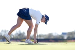 INCREDIBLE HULL: Charley posts 1-shot lead over Nelly at Annika