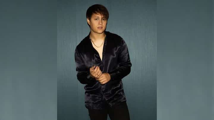 ENRIQUE GIL AND A NEW FILMING TECHNIQUE