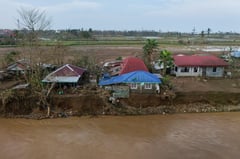 Thousands Displaced as Typhoon Usagi Batters Northern Philippines